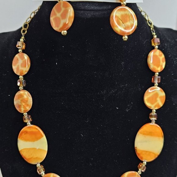 The Harbor Mother of Pearl Orange Sherbert Necklace And Earrings Set - Picture 8 of 8